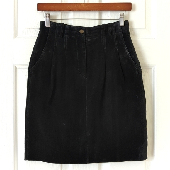 B.E.S.T. Authentic 90's Vintage Suede Leather High Waisted Mini Skirt Black 7 - Picture 1 of 11